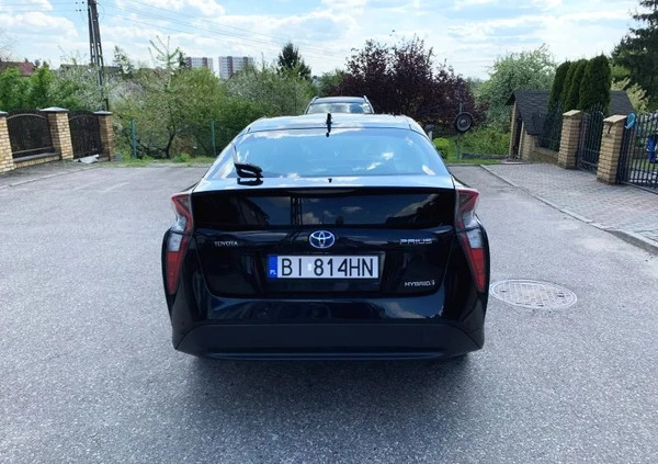 Toyota Prius cena 64900 przebieg: 225000, rok produkcji 2016 z Białystok małe 631
